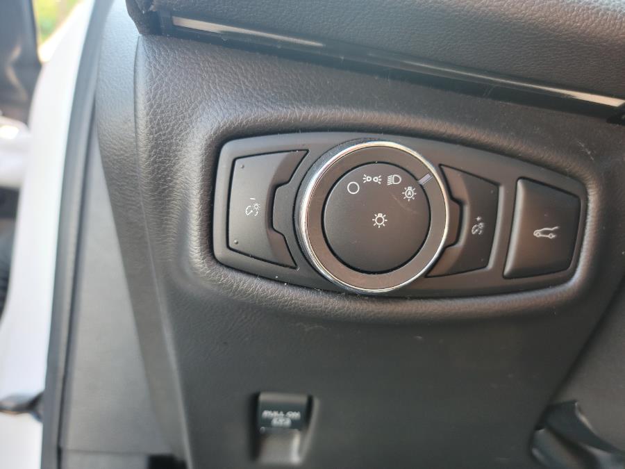2013 Lincoln MKZ 4dr Sdn AWD, available for sale in Philadelphia, Pennsylvania | Eugen's Auto Sales & Repairs. Philadelphia, Pennsylvania 2013 Lincoln MKZ 4dr Sdn AWD, available for sale in Philadelphia, Pennsylvania | Eugen's Auto Sales & Repairs. Philadelphia, Pennsylvania