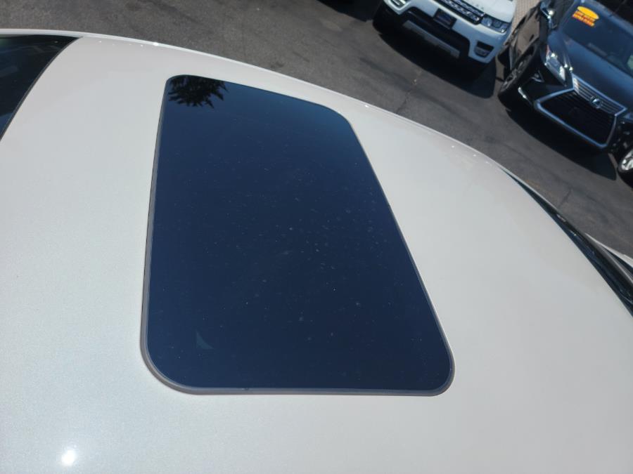 2013 Lincoln MKZ 4dr Sdn AWD, available for sale in Philadelphia, Pennsylvania | Eugen's Auto Sales & Repairs. Philadelphia, Pennsylvania 2013 Lincoln MKZ 4dr Sdn AWD, available for sale in Philadelphia, Pennsylvania | Eugen's Auto Sales & Repairs. Philadelphia, Pennsylvania