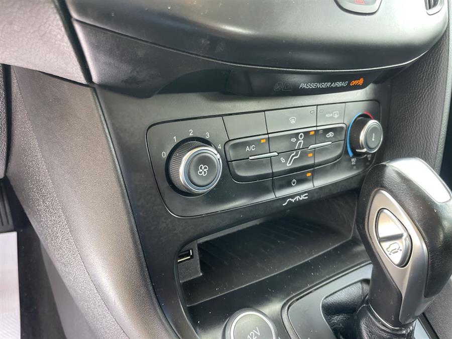 2016 Ford Focus 4dr Sdn SE, available for sale in Elida, Ohio | Josh's All Under Ten LLC. Elida, Ohio 2016 Ford Focus 4dr Sdn SE, available for sale in Elida, Ohio | Josh's All Under Ten LLC. Elida, Ohio