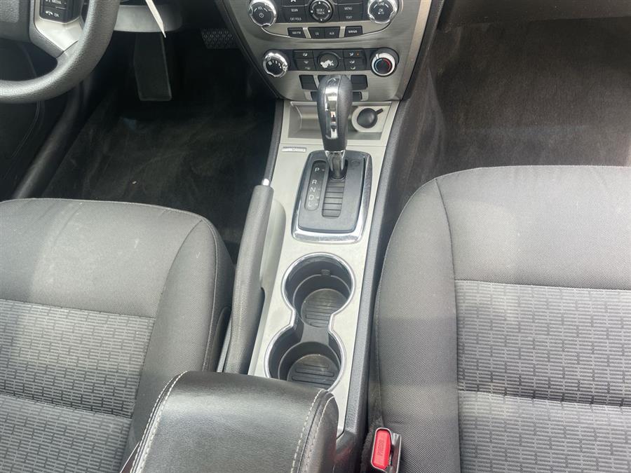 2012 Ford Fusion 4dr Sdn SE FWD, available for sale in Elida, Ohio | Josh's All Under Ten LLC. Elida, Ohio 2012 Ford Fusion 4dr Sdn SE FWD, available for sale in Elida, Ohio | Josh's All Under Ten LLC. Elida, Ohio