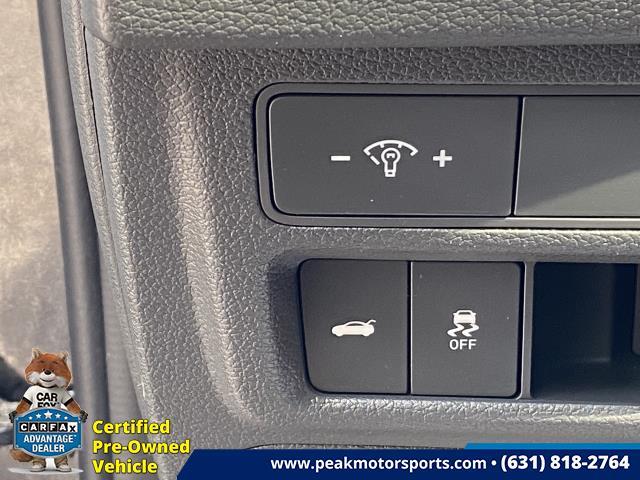 2020 Hyundai Sonata SEL 2.5L, available for sale in Bayshore, New York | Peak Automotive Inc.. Bayshore, New York 2020 Hyundai Sonata SEL 2.5L, available for sale in Bayshore, New York | Peak Automotive Inc.. Bayshore, New York