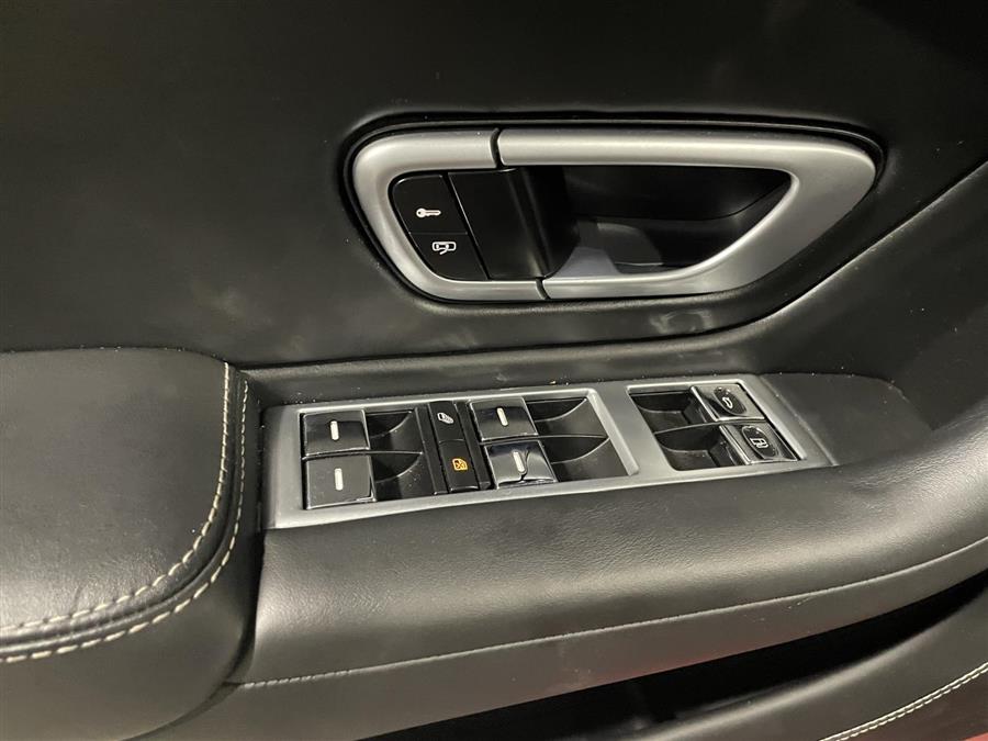 Used Bentley Continental GT V8 2dr Conv 2013 | Northshore Motors. Syosset , New York Used Bentley Continental GT V8 2dr Conv 2013 | Northshore Motors. Syosset , New York