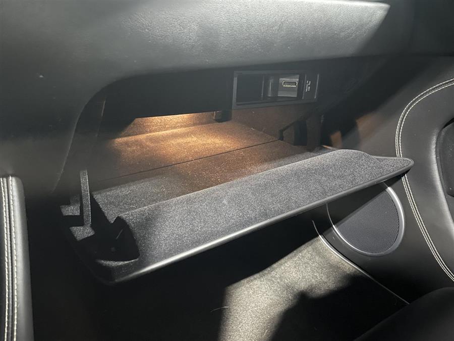 Used Bentley Continental GT V8 2dr Conv 2013 | Northshore Motors. Syosset , New York Used Bentley Continental GT V8 2dr Conv 2013 | Northshore Motors. Syosset , New York