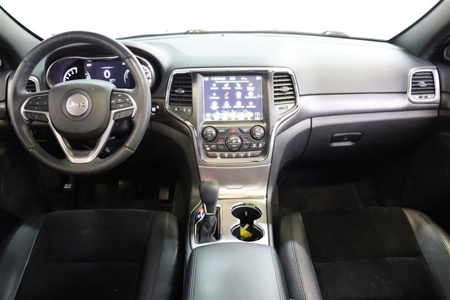 2018 Jeep Grand Cherokee ALTITUDE, available for sale in Paterson, New Jersey | Fast Track Motors. Paterson, New Jersey 2018 Jeep Grand Cherokee ALTITUDE, available for sale in Paterson, New Jersey | Fast Track Motors. Paterson, New Jersey