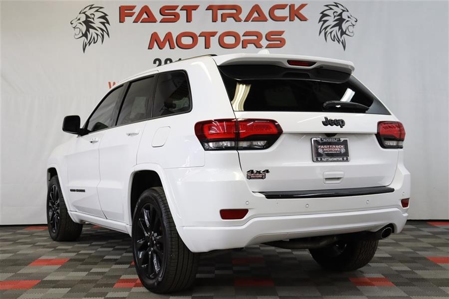 2018 Jeep Grand Cherokee ALTITUDE, available for sale in Paterson, New Jersey | Fast Track Motors. Paterson, New Jersey 2018 Jeep Grand Cherokee ALTITUDE, available for sale in Paterson, New Jersey | Fast Track Motors. Paterson, New Jersey