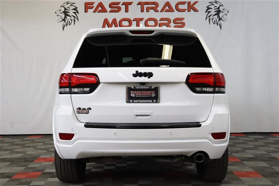2018 Jeep Grand Cherokee ALTITUDE, available for sale in Paterson, New Jersey | Fast Track Motors. Paterson, New Jersey 2018 Jeep Grand Cherokee ALTITUDE, available for sale in Paterson, New Jersey | Fast Track Motors. Paterson, New Jersey