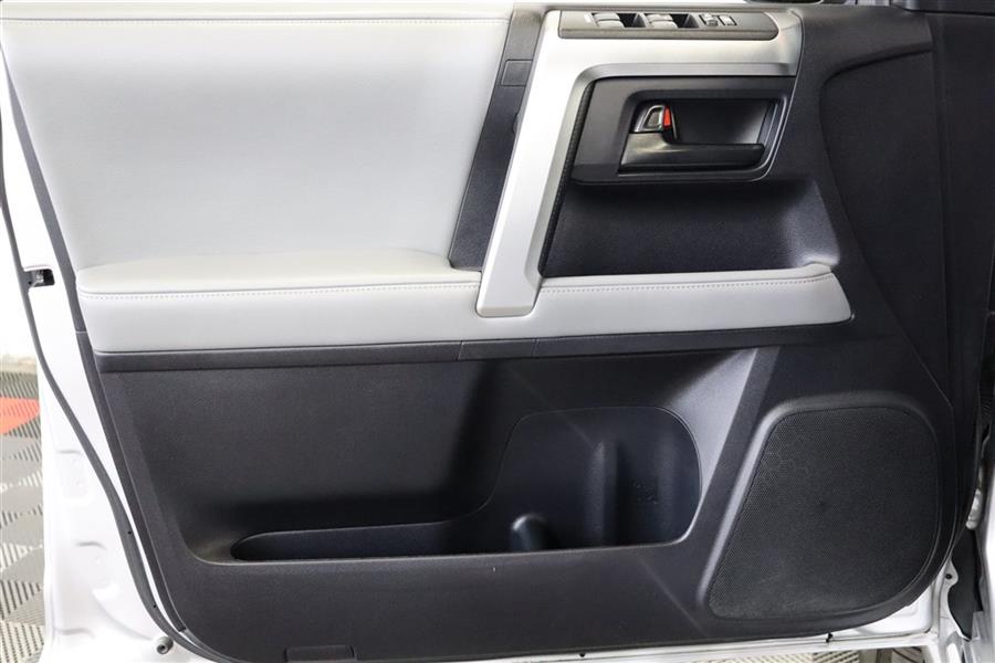Used Toyota 4runner SR5 7 SEATER 2013 | Fast Track Motors. Paterson, New Jersey Used Toyota 4runner SR5 7 SEATER 2013 | Fast Track Motors. Paterson, New Jersey
