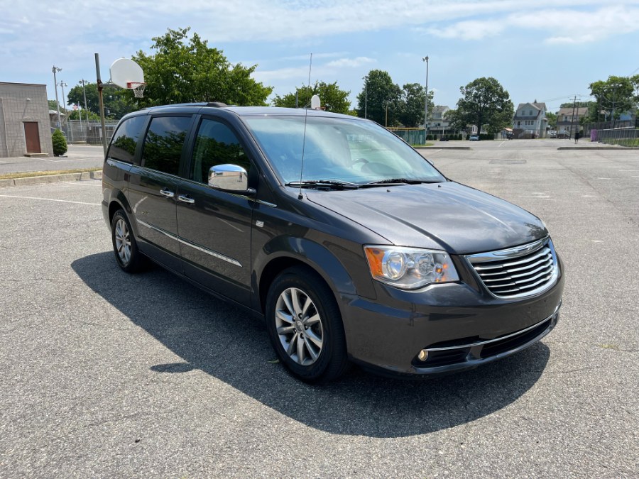 Used Chrysler Town & Country 4dr Wgn Touring-L 30th Anniversary 2014 | Cars With Deals. Lyndhurst, New Jersey