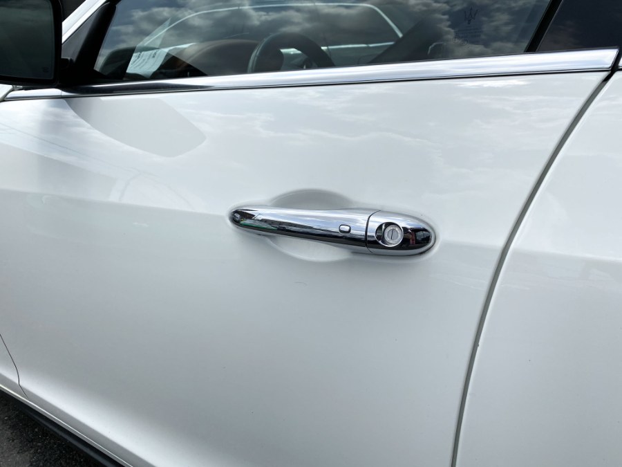 2014 Maserati Ghibli 4dr Sdn S Q4, available for sale in Newark, New Jersey | RT Auto Center LLC. Newark, New Jersey 2014 Maserati Ghibli 4dr Sdn S Q4, available for sale in Newark, New Jersey | RT Auto Center LLC. Newark, New Jersey