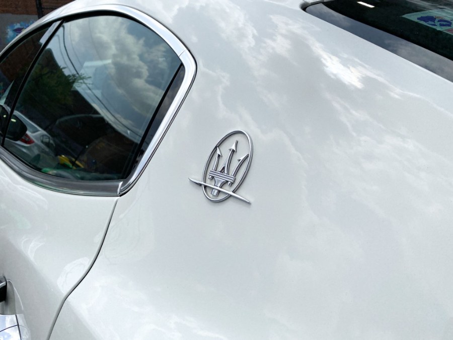 2014 Maserati Ghibli 4dr Sdn S Q4, available for sale in Newark, New Jersey | RT Auto Center LLC. Newark, New Jersey 2014 Maserati Ghibli 4dr Sdn S Q4, available for sale in Newark, New Jersey | RT Auto Center LLC. Newark, New Jersey