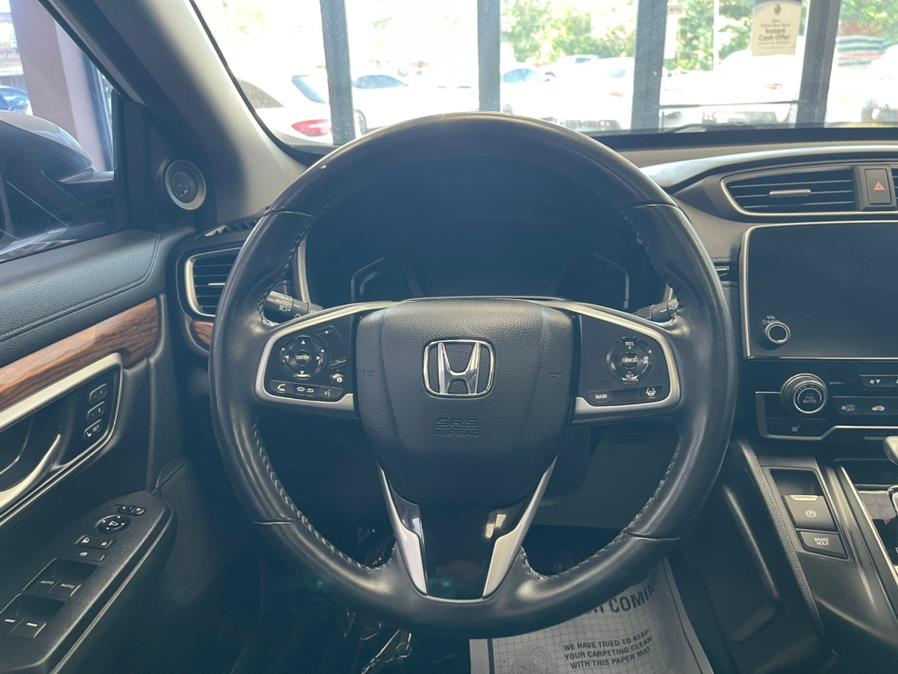 Used Honda CR-V Touring AWD 2019 | Power Motors East. Massapequa Park, New York Used Honda CR-V Touring AWD 2019 | Power Motors East. Massapequa Park, New York