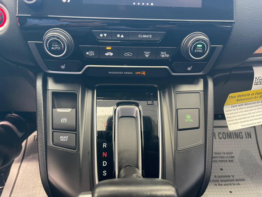 Used Honda CR-V Touring AWD 2019 | Power Motors East. Massapequa Park, New York Used Honda CR-V Touring AWD 2019 | Power Motors East. Massapequa Park, New York