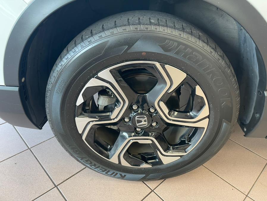 Used Honda CR-V Touring AWD 2019 | Power Motors East. Massapequa Park, New York Used Honda CR-V Touring AWD 2019 | Power Motors East. Massapequa Park, New York