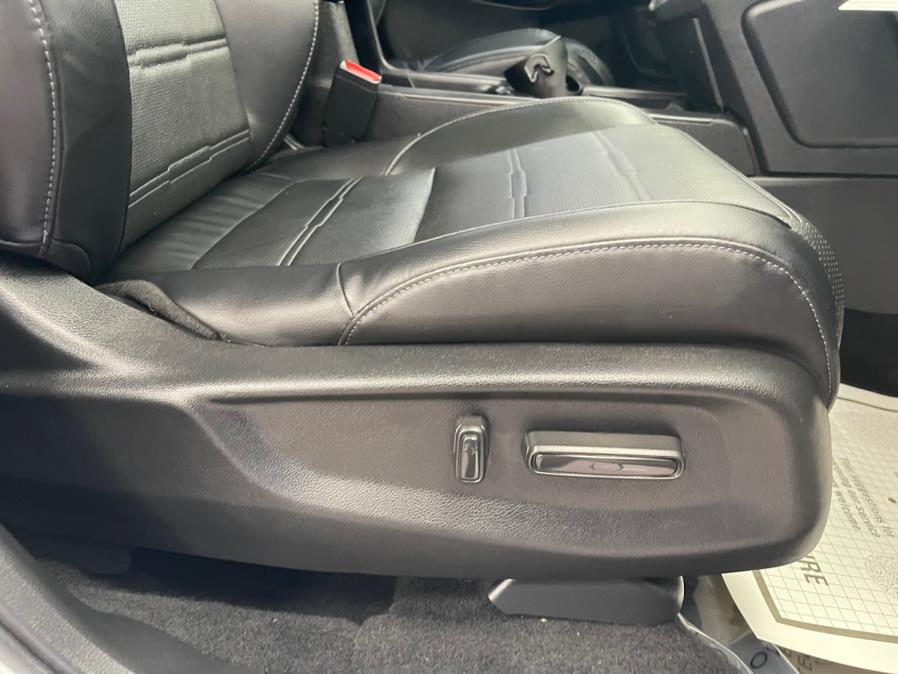 Used Honda CR-V Touring AWD 2019 | Power Motors East. Massapequa Park, New York Used Honda CR-V Touring AWD 2019 | Power Motors East. Massapequa Park, New York