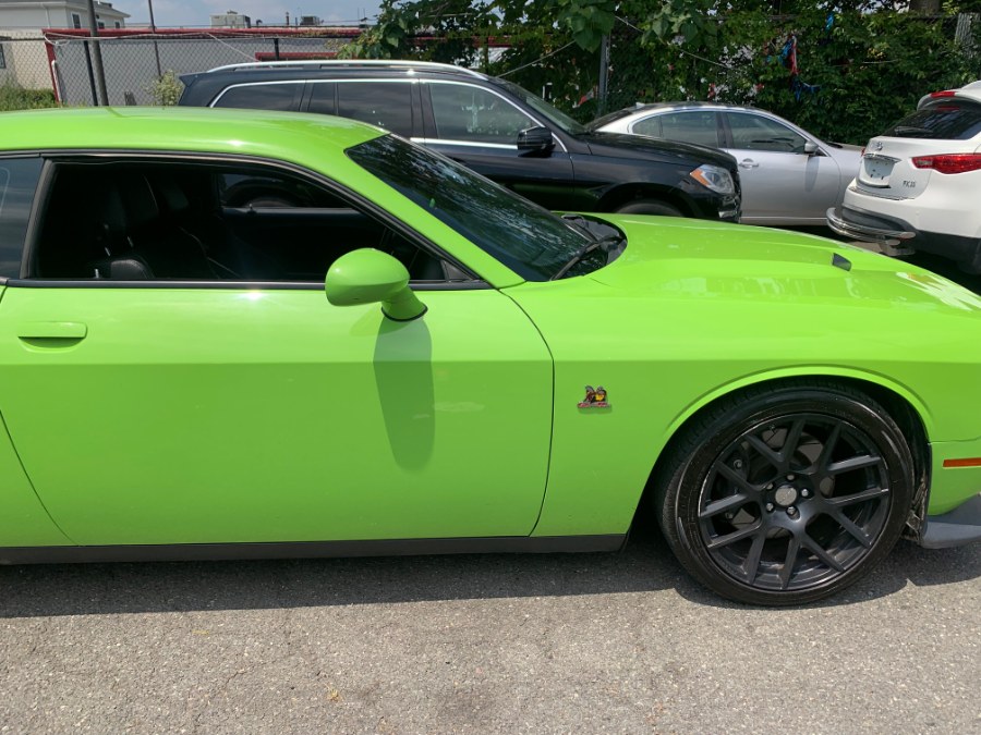 Used Dodge Challenger 2dr Cpe R/T Scat Pack Shaker 2015 | Car Valley Group. Jersey City, New Jersey Used Dodge Challenger 2dr Cpe R/T Scat Pack Shaker 2015 | Car Valley Group. Jersey City, New Jersey
