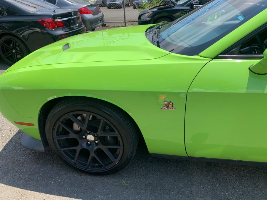 Used Dodge Challenger 2dr Cpe R/T Scat Pack Shaker 2015 | Car Valley Group. Jersey City, New Jersey Used Dodge Challenger 2dr Cpe R/T Scat Pack Shaker 2015 | Car Valley Group. Jersey City, New Jersey