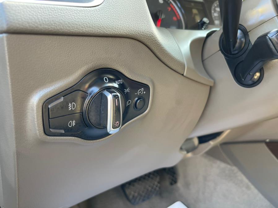 2012 Audi Q5 quattro 4dr 2.0T Premium Plus, available for sale in Irvington , New Jersey | Auto Haus of Irvington Corp. Irvington , New Jersey 2012 Audi Q5 quattro 4dr 2.0T Premium Plus, available for sale in Irvington , New Jersey | Auto Haus of Irvington Corp. Irvington , New Jersey