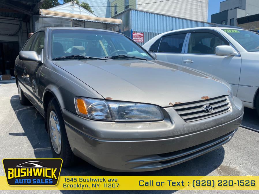 1998 Toyota Camry 4dr Sdn LE Auto, available for sale in Brooklyn, New York | Bushwick Auto Sales LLC. Brooklyn, New York