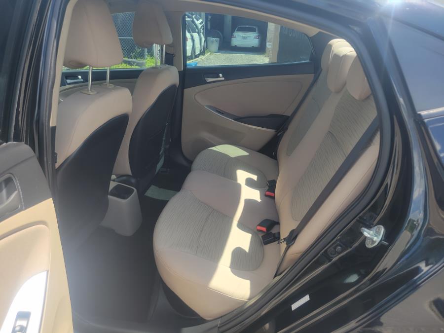 Used Hyundai Accent 4dr Sdn Auto SE 2016 | Ideal Auto Sales & Repairs. Orlando, Florida Used Hyundai Accent 4dr Sdn Auto SE 2016 | Ideal Auto Sales & Repairs. Orlando, Florida
