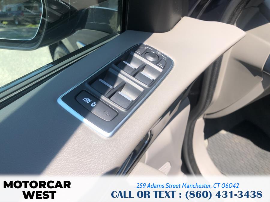 2018 Jaguar F-PACE 20d R-Sport AWD, available for sale in Manchester, Connecticut | Motorcar West. Manchester, Connecticut 2018 Jaguar F-PACE 20d R-Sport AWD, available for sale in Manchester, Connecticut | Motorcar West. Manchester, Connecticut