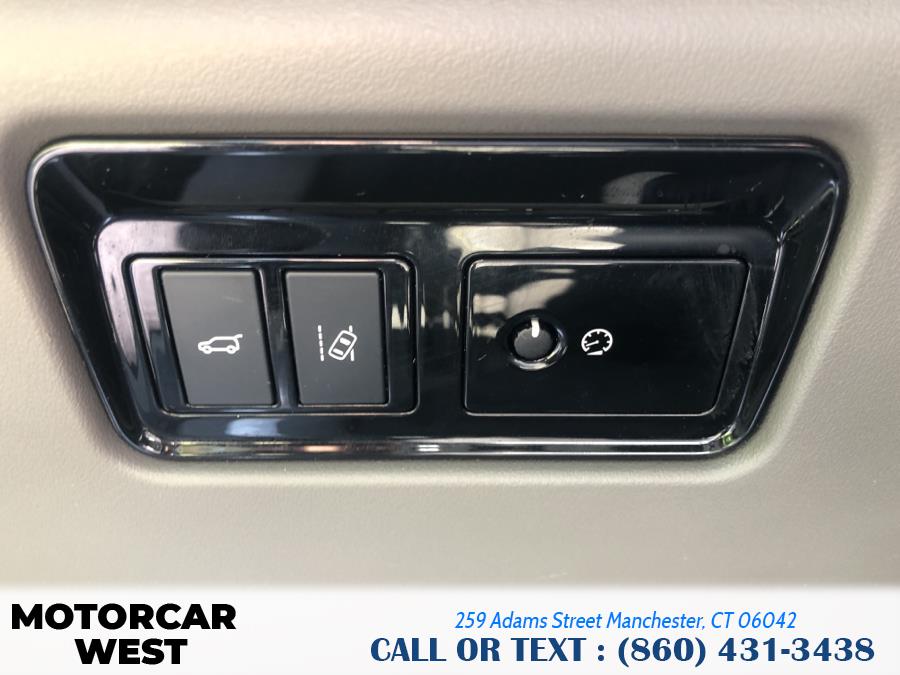 2018 Jaguar F-PACE 20d R-Sport AWD, available for sale in Manchester, Connecticut | Motorcar West. Manchester, Connecticut 2018 Jaguar F-PACE 20d R-Sport AWD, available for sale in Manchester, Connecticut | Motorcar West. Manchester, Connecticut