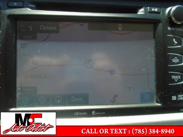Used Toyota Highlander FWD 4dr V6 XLE (Natl) 2015 | M C Auto Outlet Inc. Colby, Kansas Used Toyota Highlander FWD 4dr V6 XLE (Natl) 2015 | M C Auto Outlet Inc. Colby, Kansas
