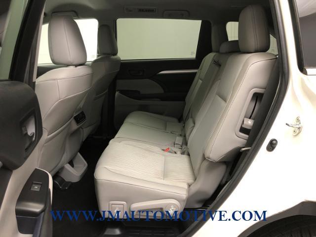2016 Toyota Highlander AWD 4dr V6 LE Plus, available for sale in Naugatuck, Connecticut | J&M Automotive Sls&Svc LLC. Naugatuck, Connecticut 2016 Toyota Highlander AWD 4dr V6 LE Plus, available for sale in Naugatuck, Connecticut | J&M Automotive Sls&Svc LLC. Naugatuck, Connecticut