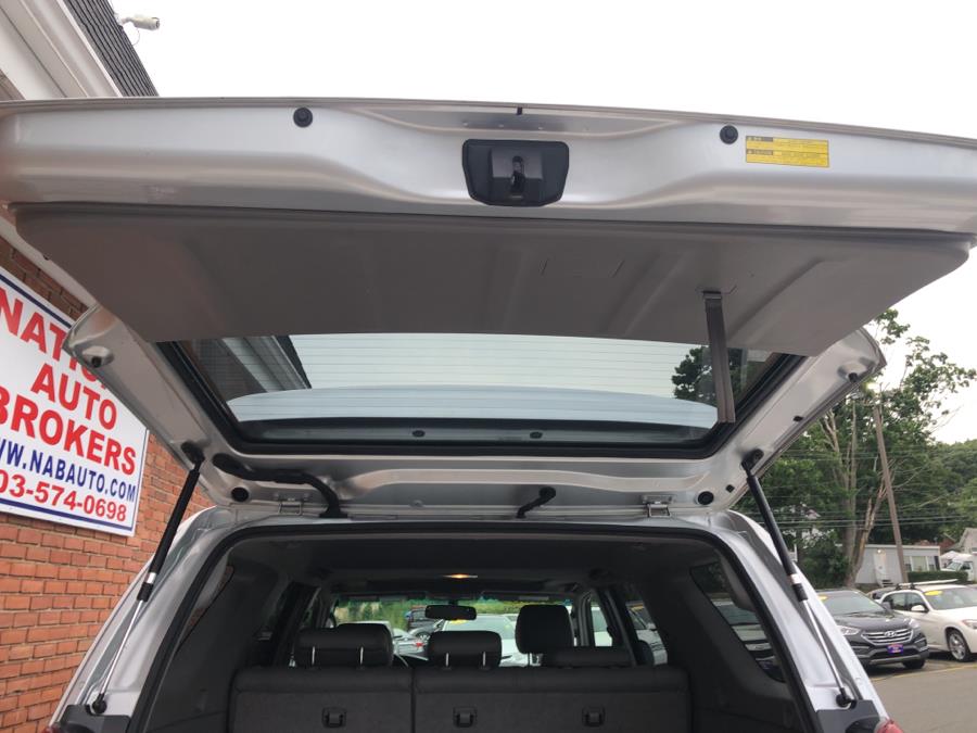 2008 Toyota 4Runner 4WD 4dr V6 Limited, available for sale in Waterbury, Connecticut | National Auto Brokers, Inc.. Waterbury, Connecticut 2008 Toyota 4Runner 4WD 4dr V6 Limited, available for sale in Waterbury, Connecticut | National Auto Brokers, Inc.. Waterbury, Connecticut