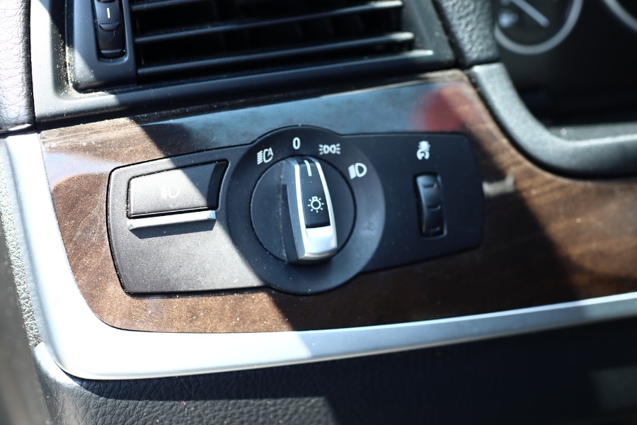 Used BMW 5 Series 4dr Sdn 528i xDrive AWD 2013 | Hillside Auto Mall Inc.. Jamaica, New York Used BMW 5 Series 4dr Sdn 528i xDrive AWD 2013 | Hillside Auto Mall Inc.. Jamaica, New York