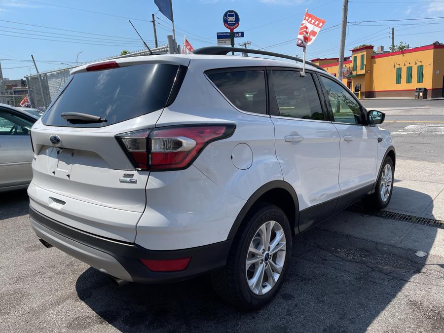 2018 Ford Escape SE 4WD, available for sale in Bronx, New York | New York Motors Group Solutions LLC. Bronx, New York 2018 Ford Escape SE 4WD, available for sale in Bronx, New York | New York Motors Group Solutions LLC. Bronx, New York