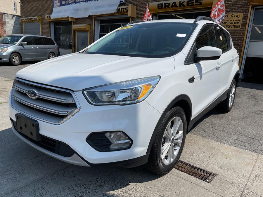 2018 Ford Escape SE 4WD, available for sale in Bronx, New York | New York Motors Group Solutions LLC. Bronx, New York 2018 Ford Escape SE 4WD, available for sale in Bronx, New York | New York Motors Group Solutions LLC. Bronx, New York