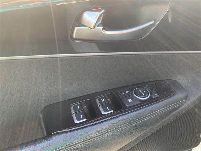 2016 Kia Sorento EX, available for sale in Stratford, Connecticut | Wiz Leasing Inc. Stratford, Connecticut 2016 Kia Sorento EX, available for sale in Stratford, Connecticut | Wiz Leasing Inc. Stratford, Connecticut