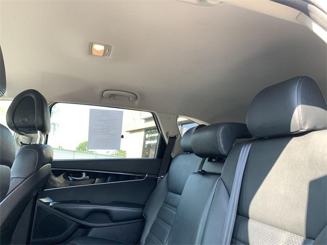 2016 Kia Sorento EX, available for sale in Stratford, Connecticut | Wiz Leasing Inc. Stratford, Connecticut 2016 Kia Sorento EX, available for sale in Stratford, Connecticut | Wiz Leasing Inc. Stratford, Connecticut