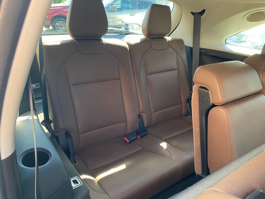 Used Acura MDX SH-AWD w/Technology Pkg 2017 | Union Street Auto Sales. West Springfield, Massachusetts Used Acura MDX SH-AWD w/Technology Pkg 2017 | Union Street Auto Sales. West Springfield, Massachusetts