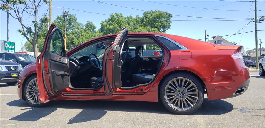 2014 Lincoln MKZ 4dr Sdn AWD, available for sale in Little Ferry, New Jersey | Victoria Preowned Autos Inc. Little Ferry, New Jersey 2014 Lincoln MKZ 4dr Sdn AWD, available for sale in Little Ferry, New Jersey | Victoria Preowned Autos Inc. Little Ferry, New Jersey