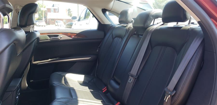 2014 Lincoln MKZ 4dr Sdn AWD, available for sale in Little Ferry, New Jersey | Victoria Preowned Autos Inc. Little Ferry, New Jersey 2014 Lincoln MKZ 4dr Sdn AWD, available for sale in Little Ferry, New Jersey | Victoria Preowned Autos Inc. Little Ferry, New Jersey