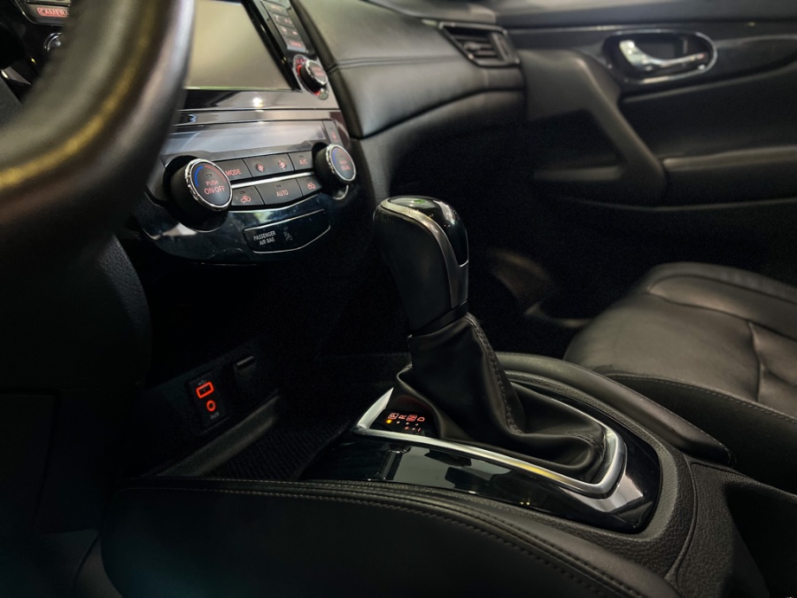 2017 Nissan Rogue AWD SL, available for sale in Franklin Square, New York | Luxury Motor Club. Franklin Square, New York 2017 Nissan Rogue AWD SL, available for sale in Franklin Square, New York | Luxury Motor Club. Franklin Square, New York