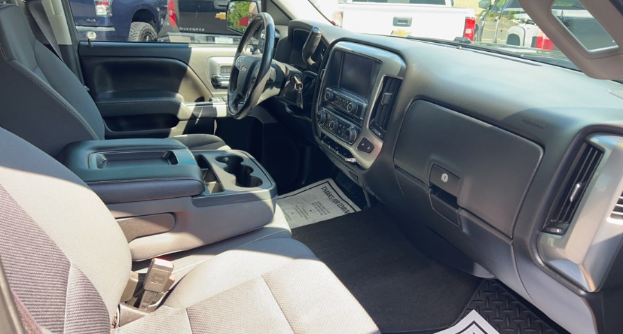 Used Chevrolet Silverado 1500 4WD Double Cab 143.5" LT w/2LT 2014 | West End Automotive Center. Waterbury, Connecticut Used Chevrolet Silverado 1500 4WD Double Cab 143.5" LT w/2LT 2014 | West End Automotive Center. Waterbury, Connecticut