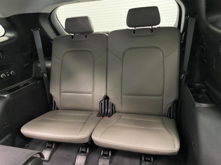Used Hyundai Santa Fe Limited Ultimate 3.3L Auto AWD 2017 | M Auto Group. Elizabeth, New Jersey Used Hyundai Santa Fe Limited Ultimate 3.3L Auto AWD 2017 | M Auto Group. Elizabeth, New Jersey