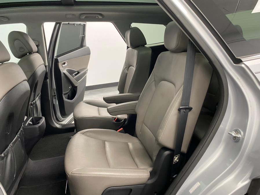 Used Hyundai Santa Fe Limited Ultimate 3.3L Auto AWD 2017 | M Auto Group. Elizabeth, New Jersey Used Hyundai Santa Fe Limited Ultimate 3.3L Auto AWD 2017 | M Auto Group. Elizabeth, New Jersey
