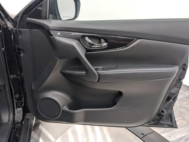 Used Nissan Rogue SL 2019 | Car Revolution. Maple Shade, New Jersey Used Nissan Rogue SL 2019 | Car Revolution. Maple Shade, New Jersey