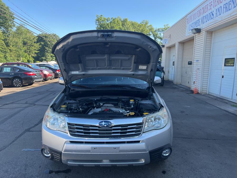 2010 Subaru Forester 4dr Auto 2.5X Limited w/Navigation System, available for sale in South Windsor , Connecticut | Ful-line Auto LLC. South Windsor , Connecticut 2010 Subaru Forester 4dr Auto 2.5X Limited w/Navigation System, available for sale in South Windsor , Connecticut | Ful-line Auto LLC. South Windsor , Connecticut
