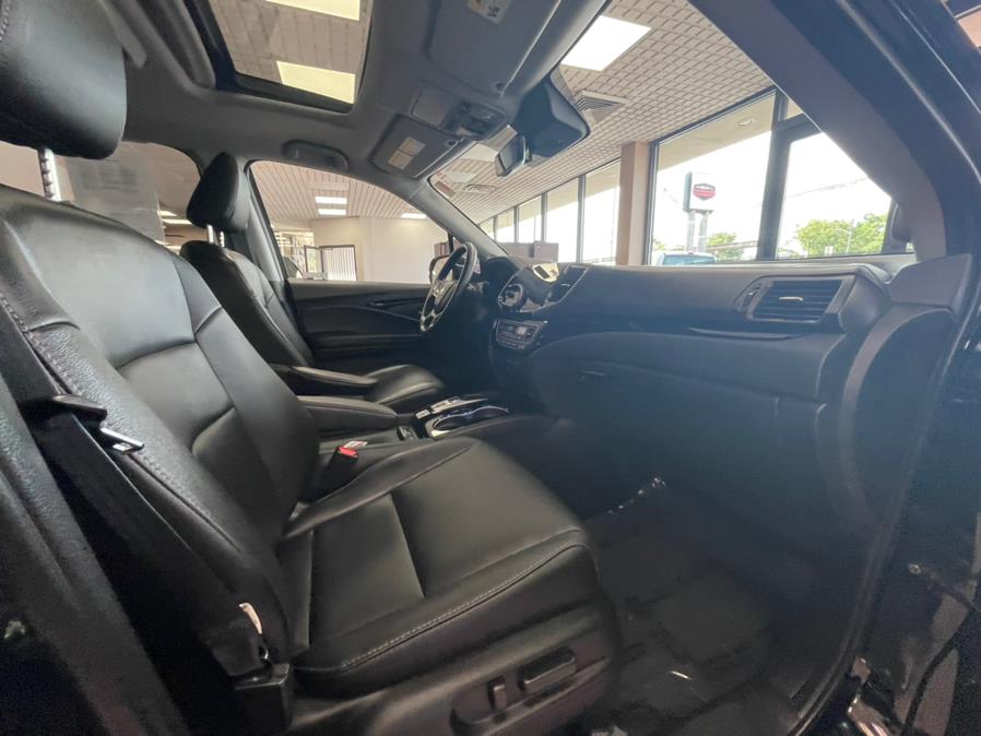 Used Honda Pilot Touring 7-Passenger AWD 2019 | Power Motors East. Massapequa Park, New York Used Honda Pilot Touring 7-Passenger AWD 2019 | Power Motors East. Massapequa Park, New York