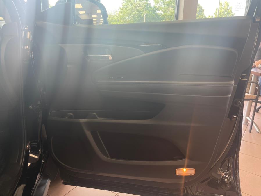 Used Honda Pilot Touring 7-Passenger AWD 2019 | Power Motors East. Massapequa Park, New York Used Honda Pilot Touring 7-Passenger AWD 2019 | Power Motors East. Massapequa Park, New York