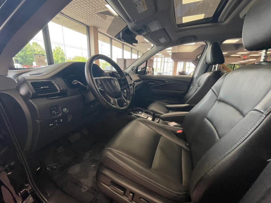 Used Honda Pilot Touring 7-Passenger AWD 2019 | Power Motors East. Massapequa Park, New York Used Honda Pilot Touring 7-Passenger AWD 2019 | Power Motors East. Massapequa Park, New York