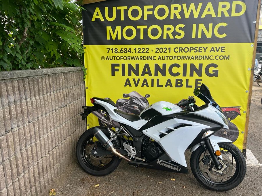 2015 Kawasaki Ninja 300 abs 300, available for sale in Brooklyn, New York | Autoforward Motors Inc.. Brooklyn, New York