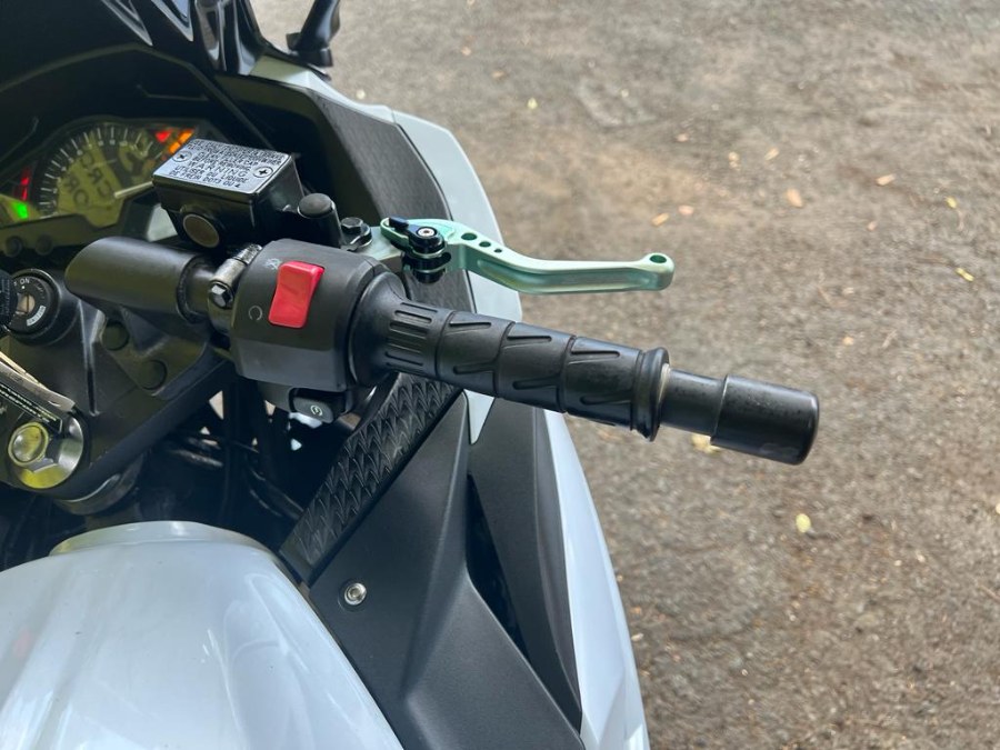 2015 Kawasaki Ninja 300 abs 300, available for sale in Brooklyn, New York | Autoforward Motors Inc.. Brooklyn, New York 2015 Kawasaki Ninja 300 abs 300, available for sale in Brooklyn, New York | Autoforward Motors Inc.. Brooklyn, New York