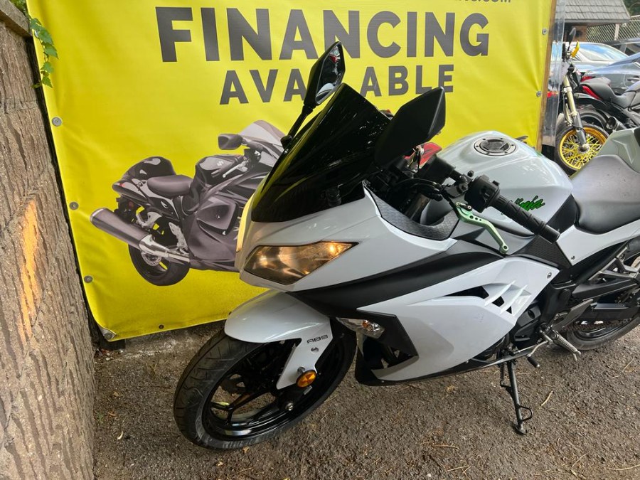 2015 Kawasaki Ninja 300 abs 300, available for sale in Brooklyn, New York | Autoforward Motors Inc.. Brooklyn, New York 2015 Kawasaki Ninja 300 abs 300, available for sale in Brooklyn, New York | Autoforward Motors Inc.. Brooklyn, New York