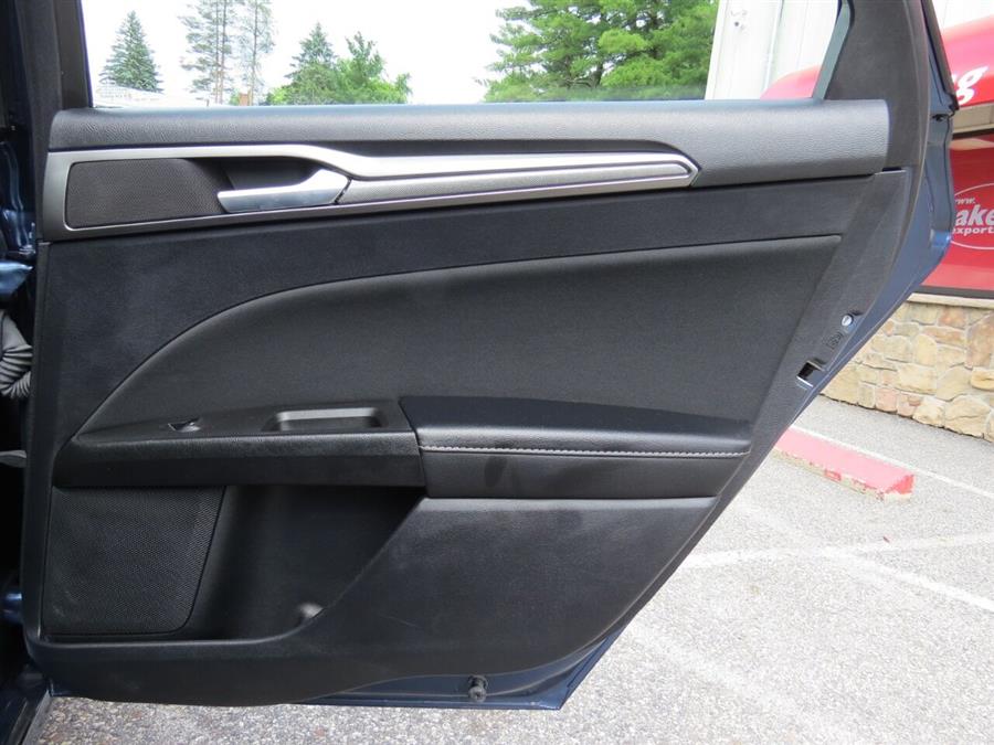 Used Ford Fusion SE 4dr Sedan 2019 | Lake City Exports Inc. Auburn, Maine Used Ford Fusion SE 4dr Sedan 2019 | Lake City Exports Inc. Auburn, Maine