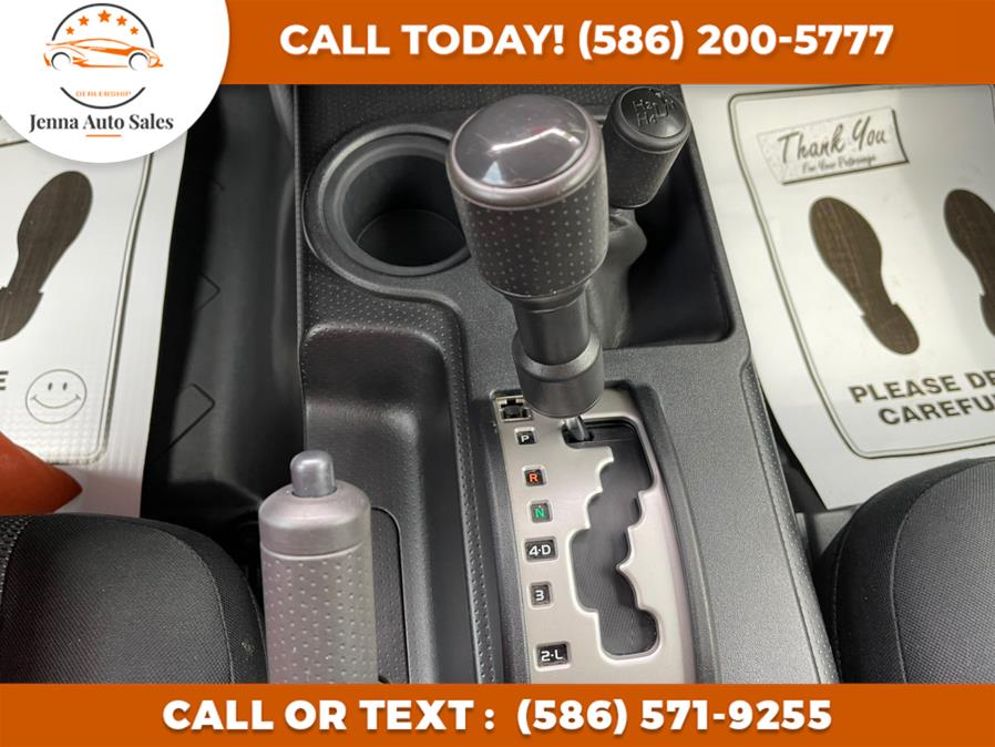Used Toyota FJ Cruiser 4WD 4dr Auto (Natl) 2011 | Jenna Auto Sale Inc. Roseville, Michigan Used Toyota FJ Cruiser 4WD 4dr Auto (Natl) 2011 | Jenna Auto Sale Inc. Roseville, Michigan